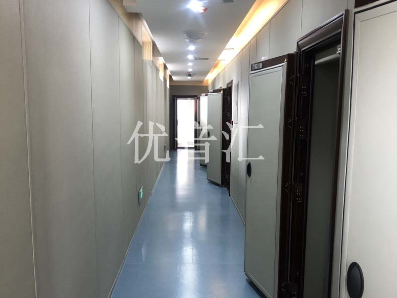 纪委防撞软包.jpg