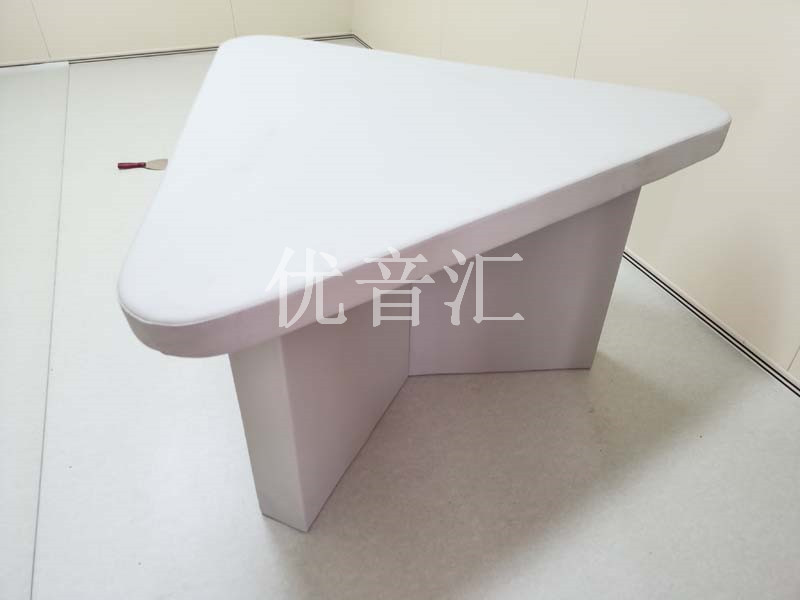 谈话桌.jpg